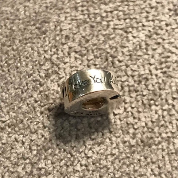 Chamilia I Love You Kisses Charm - Picture 2 of 3